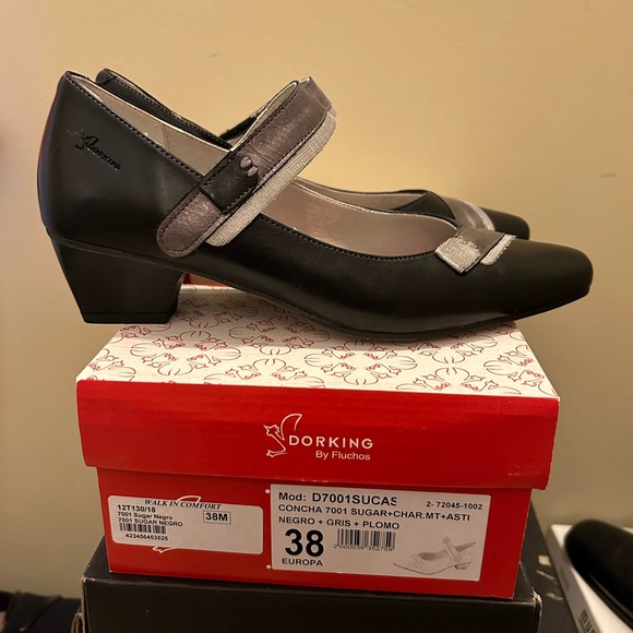 Dorking By Fluchos - Made in Spain - Mary Jane’s - Picture 5 of 9